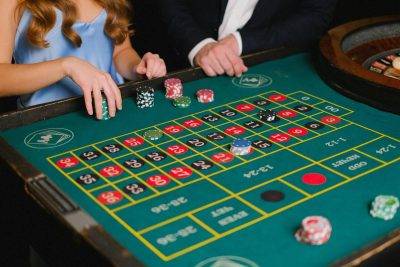 How online casinos keep players engaged