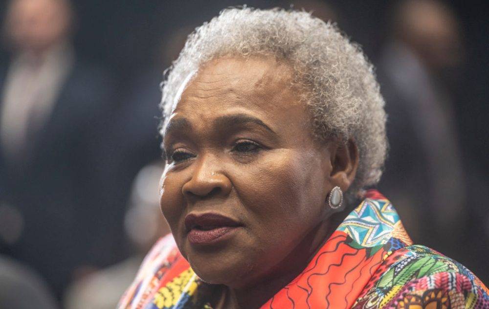 Sisisi Tolashe