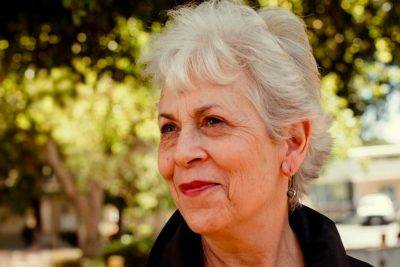 Dr Brenda Eskenazi