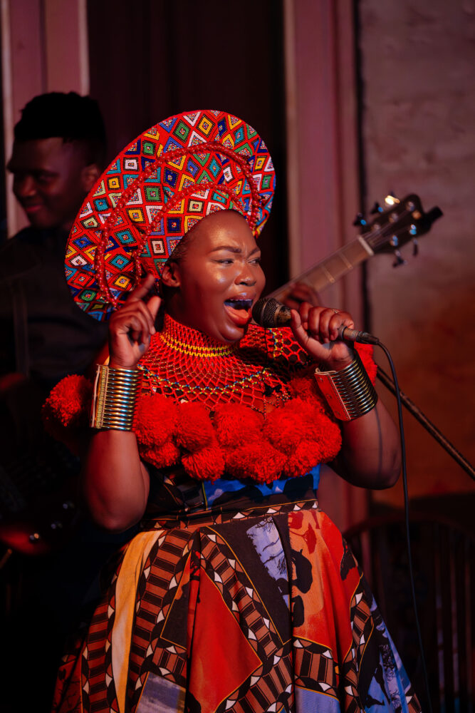 Between bows and hymns: Zawadi’s Ngimuhle and the sound of ancestral play