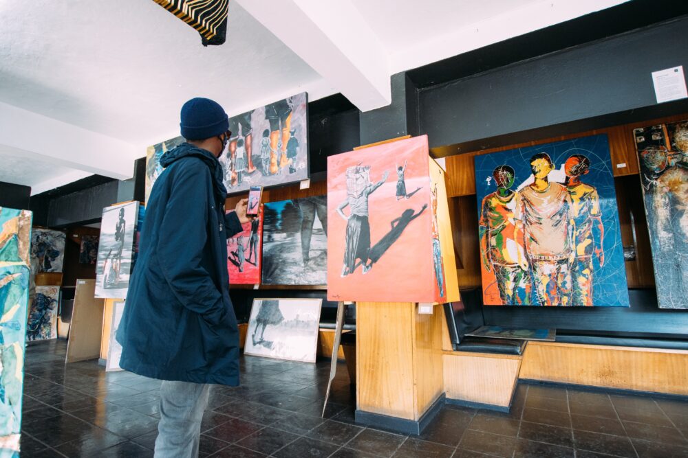 Contra.Joburg creates space for art that finds you