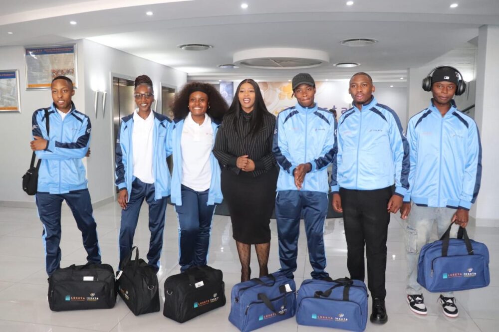 A heartfelt farewell of 500 South African students selected for the  international scholarship in China.