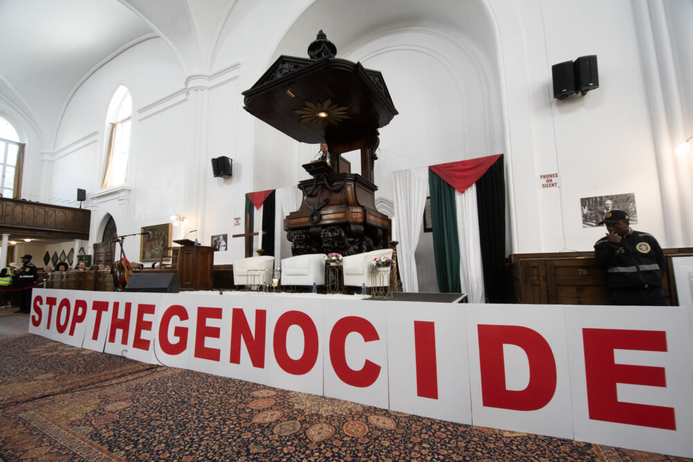 Un Special Rapporteur On Human Rights In The Occuopied Territories, Francesca Albanese Addressed A Packed Groote Kerk In Cape Town Om Sunday Afternoon, 26 October 2025. (photo Supplied)