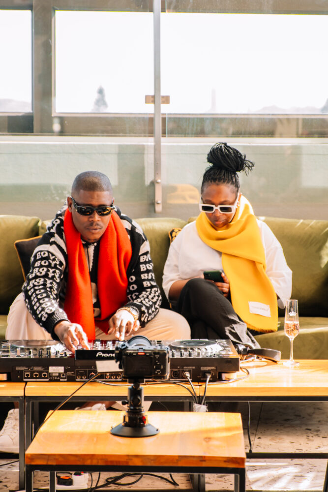 Phumlanemakuoaandwifelungilezinhlesibiya(photocredit Mzansineo Soulpicnic)