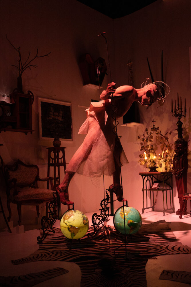 Boudoir (steven Cohen)