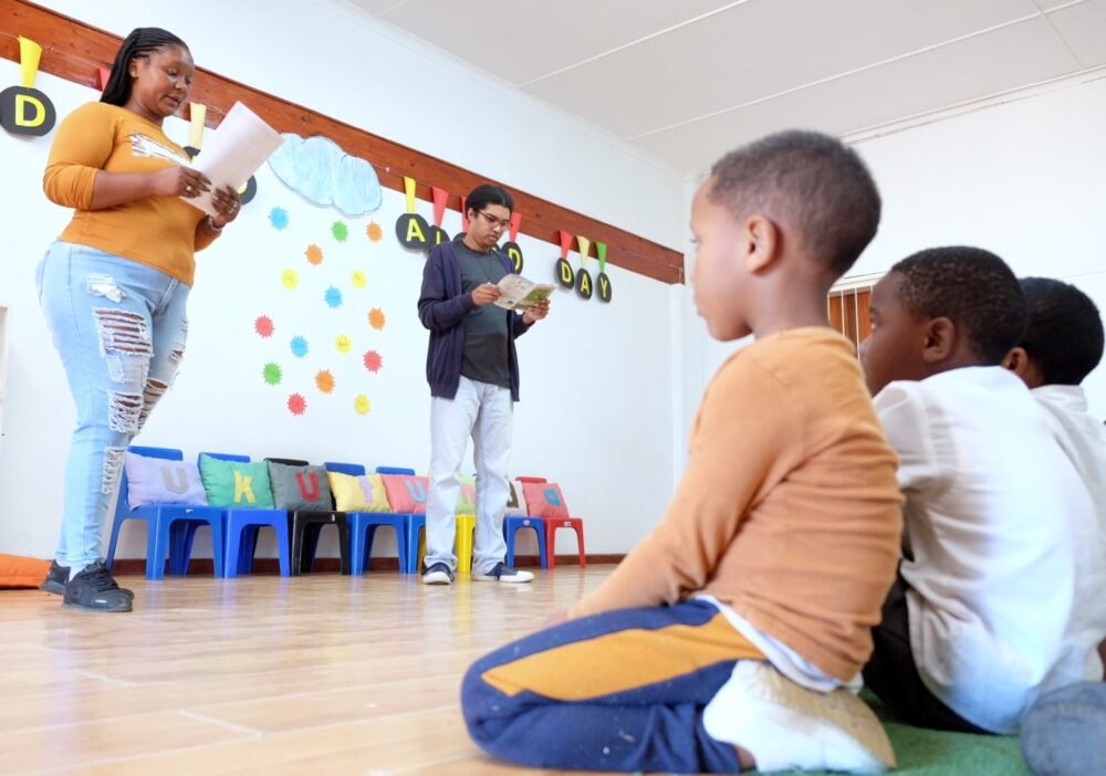 Feature6 Readaloudday2