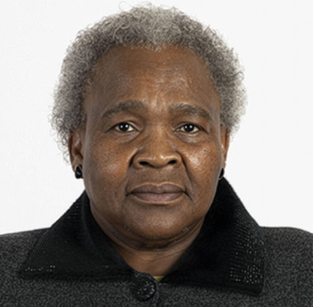 Sisisi Tolashe: Social Development