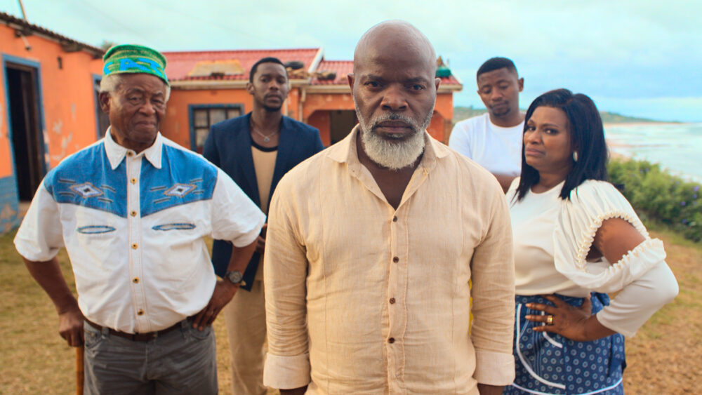 Unclesandauntiesreadyforlobalonegotiations(photocredit Netflix)