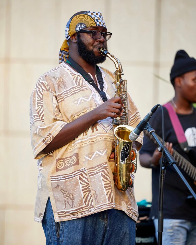Saxophonistagasiniloticwhoispartoftheblacklabonehouseband(photocredit Blacklabone)