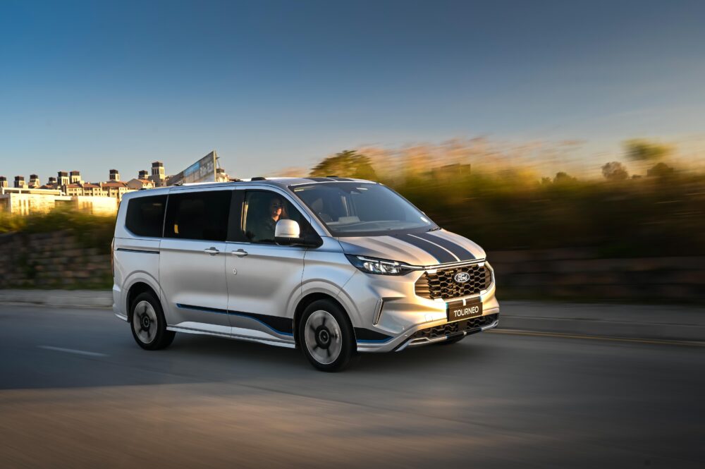 Ford Tourneo Custom Sport (99)