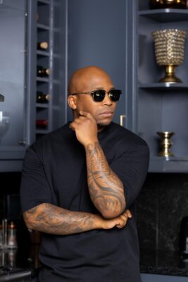 Naak’s Noba Yintoni moves hearts and the dance floor