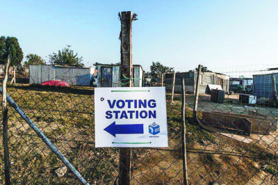 When parties stay but voters drift away