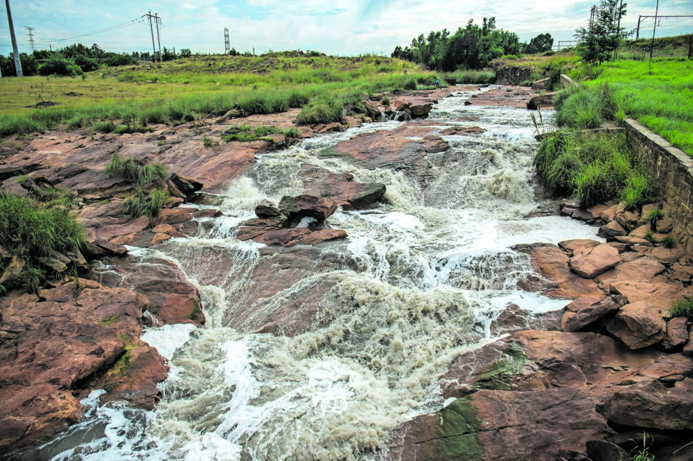 Pollution threatens vital waterway